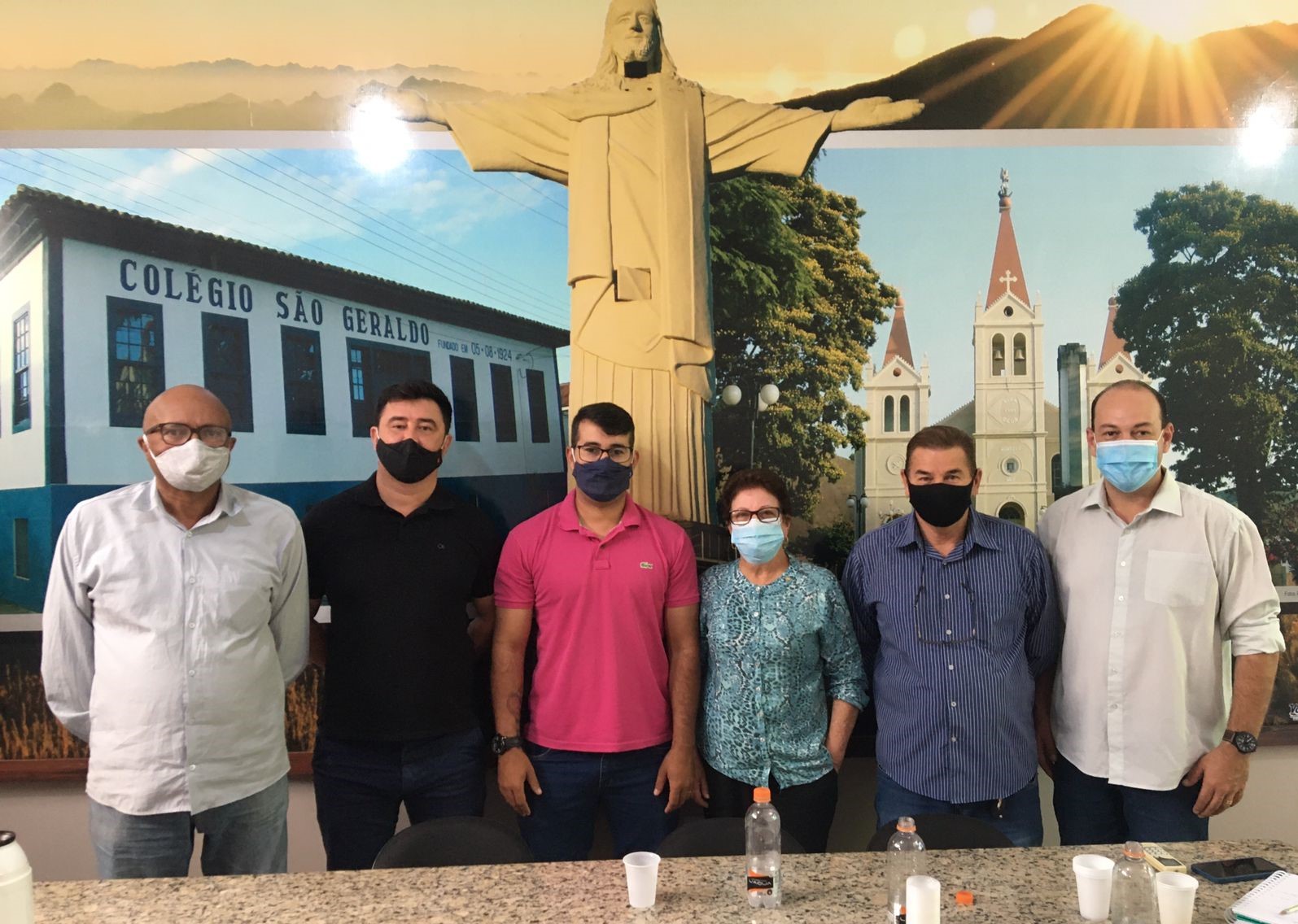 A PRESIDENTE MARIA LÚCIA E VEREADORES SE REUNIRAM COM O REPRESENTANTE DO DETRAN E O ADMINISTRADOR DA SANTA CASA.